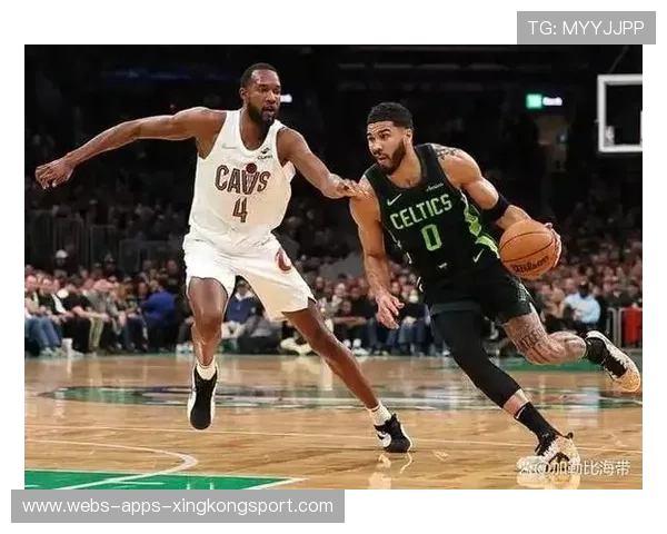 凯尔特人内线统治力拉满，塔图姆强攻打得对手措手不及